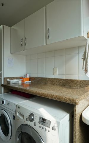 Apartamento para alugar com 142m², 3 quartos e 2 vagasÁrea de Serviço