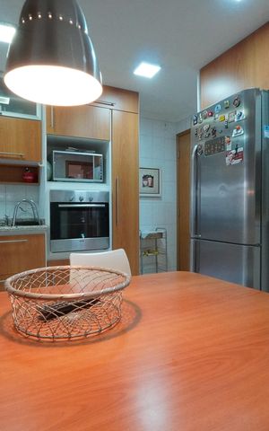 Apartamento para alugar com 142m², 3 quartos e 2 vagasCozinha