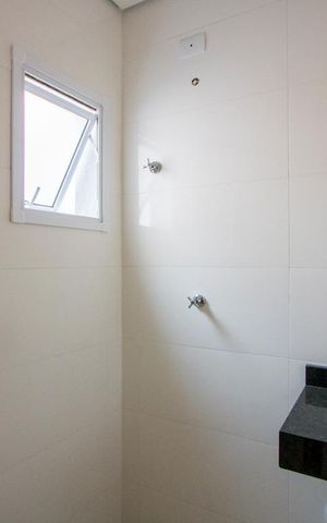 Apartamento à venda com 84m², 2 quartos e 1 vaga Apartamento à venda com 84m², 2 quartos e 1 vagaBanheiro do quarto 1