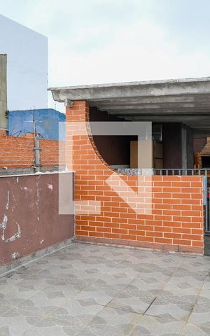 Casa à venda com 225m², 5 quartos e 2 vagas Casa à venda com 225m², 5 quartos e 2 vagasÁrea externa