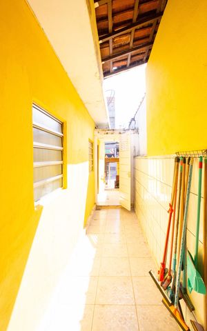 Casa à venda com 112m², 3 quartos e 1 vagaÁrea de Serviço