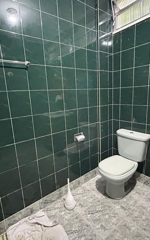 Apartamento à venda com 72m², 2 quartos e sem vagaBanheiro