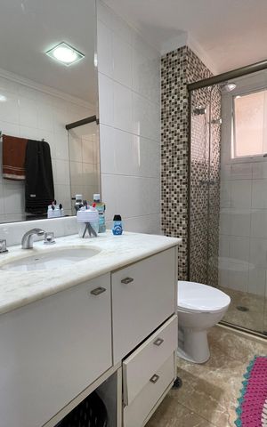 Apartamento à venda com 134m², 4 quartos e 2 vagasBanheiro 2