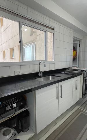 Apartamento à venda com 134m², 4 quartos e 2 vagasCozinha