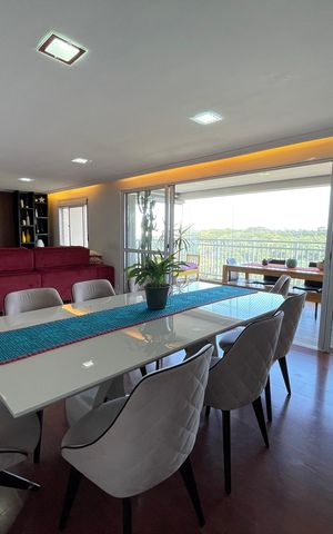 Apartamento à venda com 134m², 4 quartos e 2 vagasSala