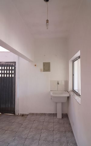Casa para alugar com 45m², 1 quarto e sem vagaÁrea de Serviço