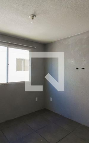 Apartamento à venda com 41m², 2 quartos e 1 vaga Apartamento à venda com 41m², 2 quartos e 1 vagaSala