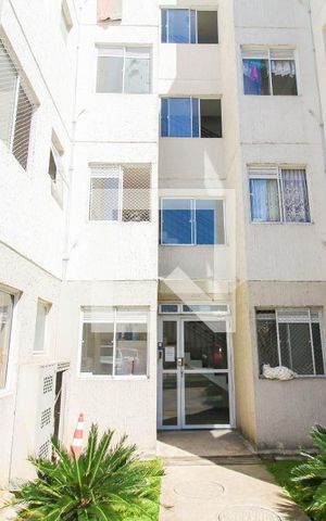Apartamento à venda com 41m², 2 quartos e 1 vaga Apartamento à venda com 41m², 2 quartos e 1 vagaFachada e portaria
