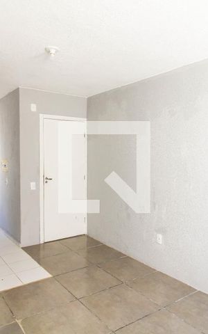 Apartamento à venda com 41m², 2 quartos e 1 vaga Apartamento à venda com 41m², 2 quartos e 1 vagaSala