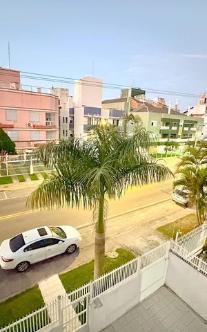 Apartamento para alugar com 100m², 2 quartos e 2 vagasVista da Sala