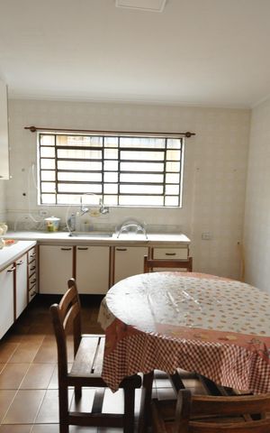 Casa à venda com 126m², 3 quartos e 2 vagasCozinha
