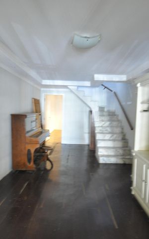 Casa à venda com 126m², 3 quartos e 2 vagasSala