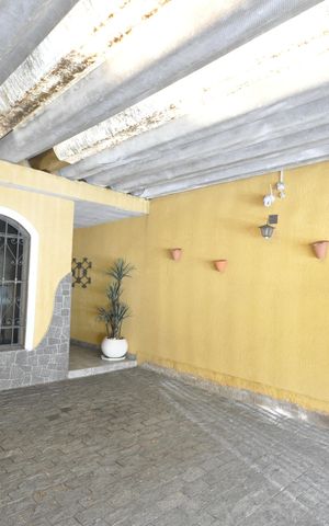 Casa à venda com 126m², 3 quartos e 2 vagasGaragem