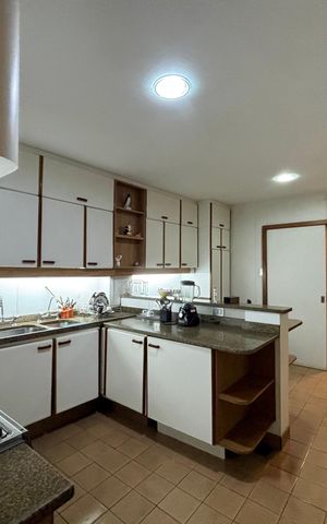 Apartamento à venda com 163m², 3 quartos e 1 vaga Apartamento à venda com 163m², 3 quartos e 1 vagaCozinha
