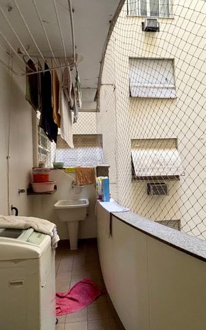 Apartamento à venda com 163m², 3 quartos e 1 vaga Apartamento à venda com 163m², 3 quartos e 1 vagaÁrea de serviço