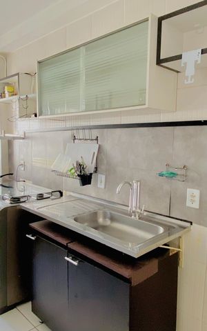 Apartamento à venda com 44m², 2 quartos e 1 vaga Apartamento à venda com 44m², 2 quartos e 1 vagaCozinha - Armários