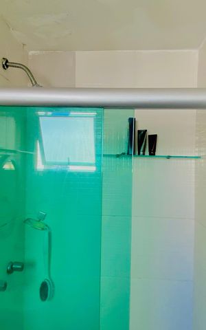 Apartamento à venda com 44m², 2 quartos e 1 vaga Apartamento à venda com 44m², 2 quartos e 1 vagaBanheiro