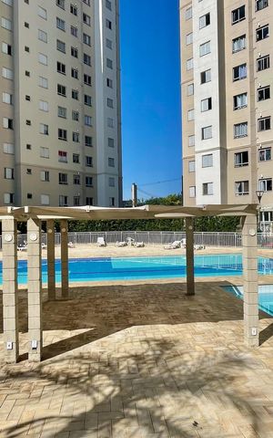 Apartamento à venda com 44m², 2 quartos e 1 vaga Apartamento à venda com 44m², 2 quartos e 1 vagaPiscina