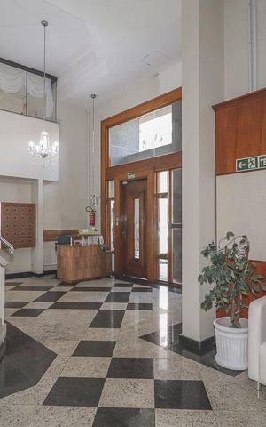 Apartamento à venda com 181m², 3 quartos e 2 vagasHall de entrada
