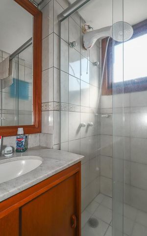 Apartamento à venda com 181m², 3 quartos e 2 vagasBanheiro da Suíte