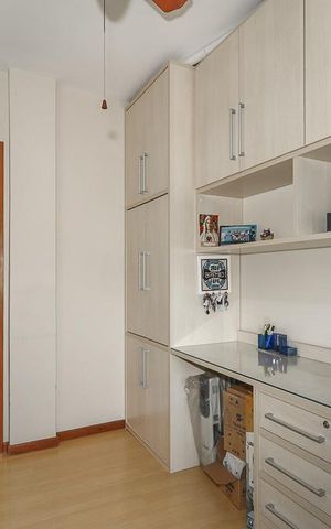 Apartamento à venda com 181m², 3 quartos e 2 vagasQuarto 2