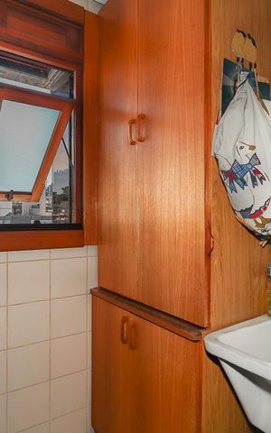 Apartamento à venda com 181m², 3 quartos e 2 vagasÁrea de Serviço