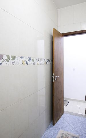 Casa de condomínio à venda com 175m², 2 quartos e 1 vagaBanheiro