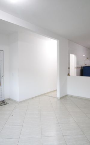 Casa de condomínio à venda com 175m², 2 quartos e 1 vagaSala