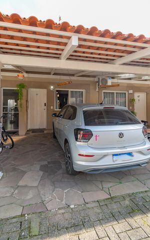 Casa de condomínio à venda com 70m², 2 quartos e 2 vagas