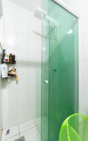 Casa de condomínio à venda com 70m², 2 quartos e 2 vagas