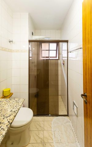 Casa de condomínio para alugar com 110m², 3 quartos e 4 vagas Casa de condomínio para alugar com 110m², 3 quartos e 4 vagasBanheiro Social