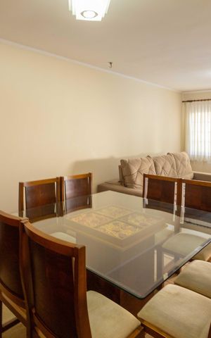 Casa de condomínio para alugar com 110m², 3 quartos e 4 vagas Casa de condomínio para alugar com 110m², 3 quartos e 4 vagasSala de jantar