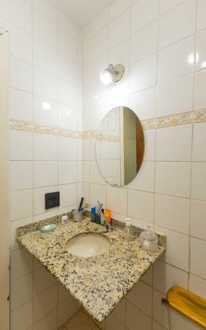 Casa de condomínio para alugar com 110m², 3 quartos e 4 vagas Casa de condomínio para alugar com 110m², 3 quartos e 4 vagasBanheiro Social