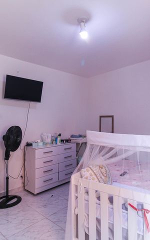 Casa à venda com 75m², 1 quarto e 6 vagasQuarto