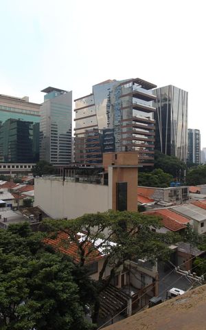 Apartamento para alugar com 63m², 1 quarto e 2 vagasVista