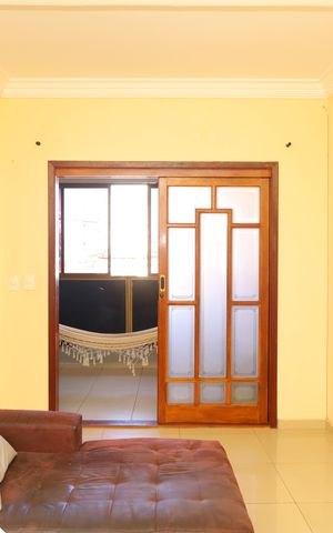 Casa à venda com 80m², 3 quartos e 1 vagaSuíte 1