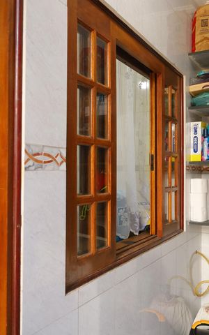 Casa à venda com 80m², 3 quartos e 1 vagaÁrea de Serviço