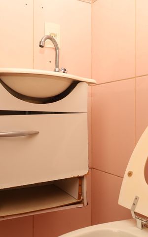 Casa à venda com 80m², 3 quartos e 1 vagaBanheiro 1 - Suíte 1