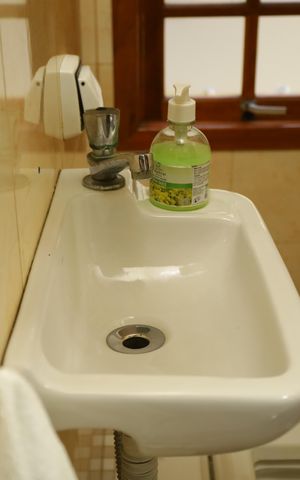 Casa à venda com 80m², 3 quartos e 1 vagaBanheiro 4 - Lavabo