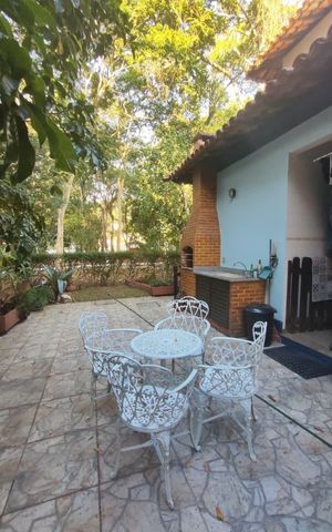Casa de condomínio à venda com 267m², 4 quartos e 4 vagas