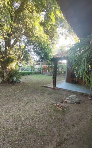 Casa de condomínio à venda com 267m², 4 quartos e 4 vagas