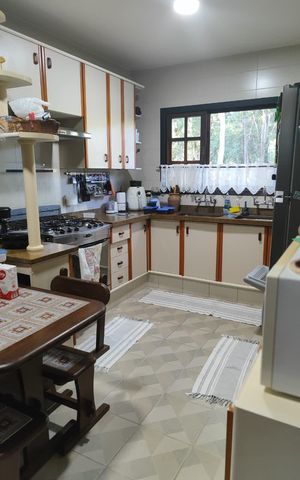 Casa de condomínio à venda com 267m², 4 quartos e 4 vagas