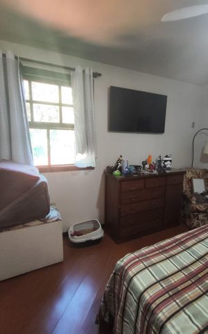Casa de condomínio à venda com 267m², 4 quartos e 4 vagas