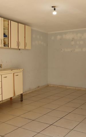 Casa à venda com 140m², 3 quartos e 3 vagasGaragem