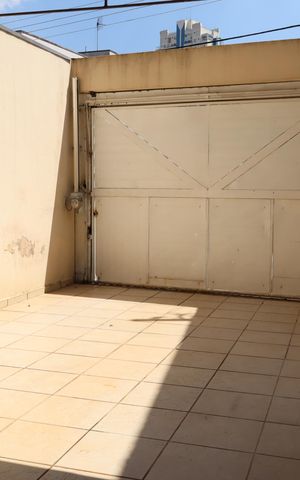 Casa à venda com 140m², 3 quartos e 3 vagasGaragem