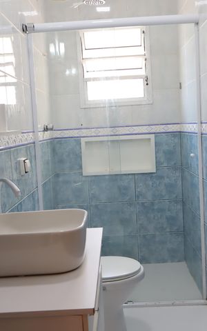 Casa à venda com 140m², 3 quartos e 3 vagasBanheiro superior