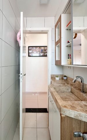 Apartamento à venda com 70m², 3 quartos e 1 vaga Apartamento à venda com 70m², 3 quartos e 1 vagaBanheiro Social