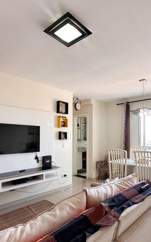 Apartamento à venda com 70m², 3 quartos e 1 vaga Apartamento à venda com 70m², 3 quartos e 1 vagaSala