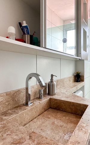 Apartamento à venda com 70m², 3 quartos e 1 vaga Apartamento à venda com 70m², 3 quartos e 1 vagaBanheiro Social