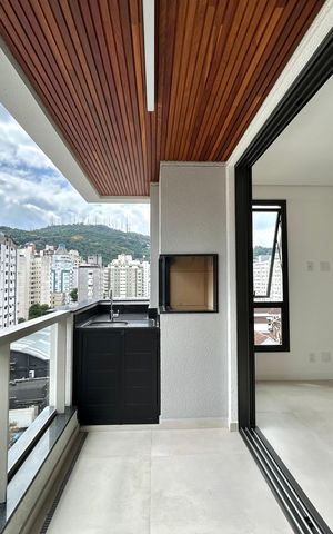 Apartamento para alugar com 85m², 2 quartos e 1 vaga Apartamento para alugar com 85m², 2 quartos e 1 vagaVaranda